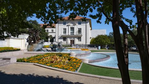 Littlefield fountain and flowers